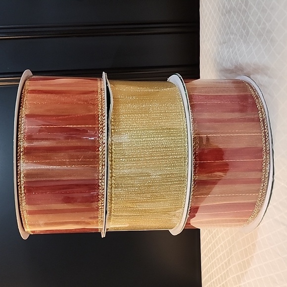 NEW 3 Rolls Holiday Kirkland Wire-edged Ribbon, 150 yards total - Picture 2 of 6